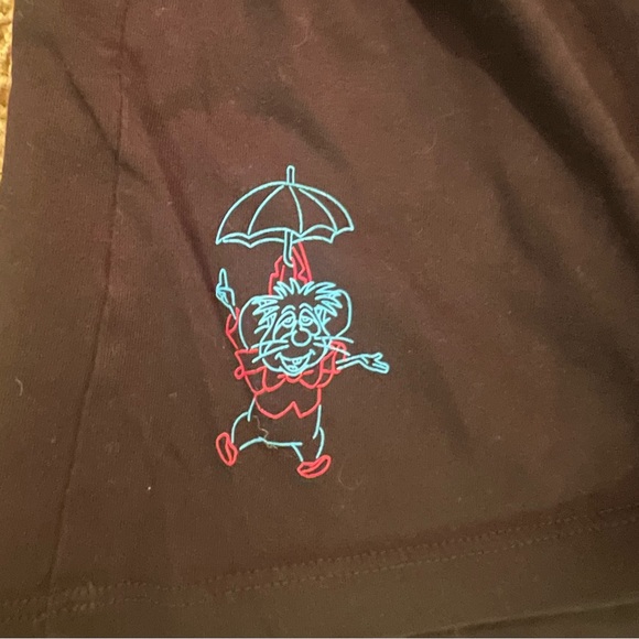 Vintage Disney UT Alice In Wonderland Time Can Be Funny In Dreams Black T- Shirt - Picture 6 of 6